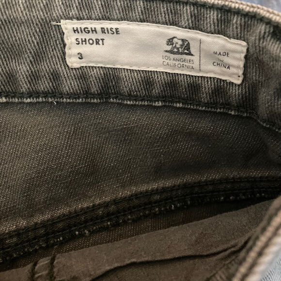 Bullhead Denim Shorts Womens Size 3 High Rise Charcoal Black Distressed - Picture 4 of 7